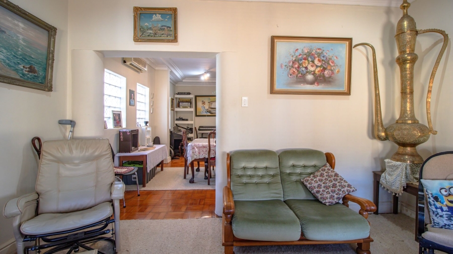 6 Bedroom Property for Sale in Van Ryneveld Western Cape